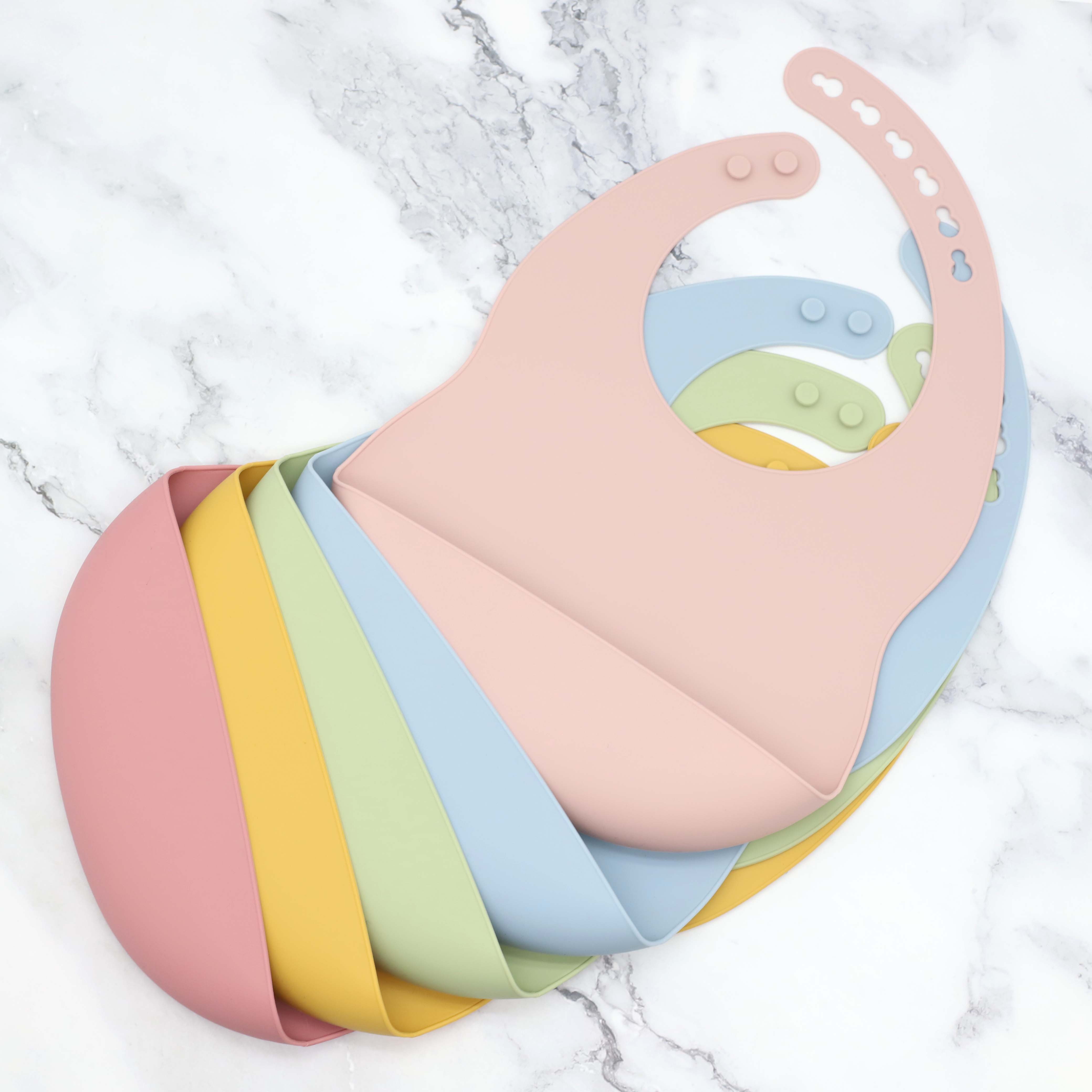 Silicone Baby Bibs - Neues Baby-Silikon-Lätzchen mit verstellbaren Knöpfen, leicht